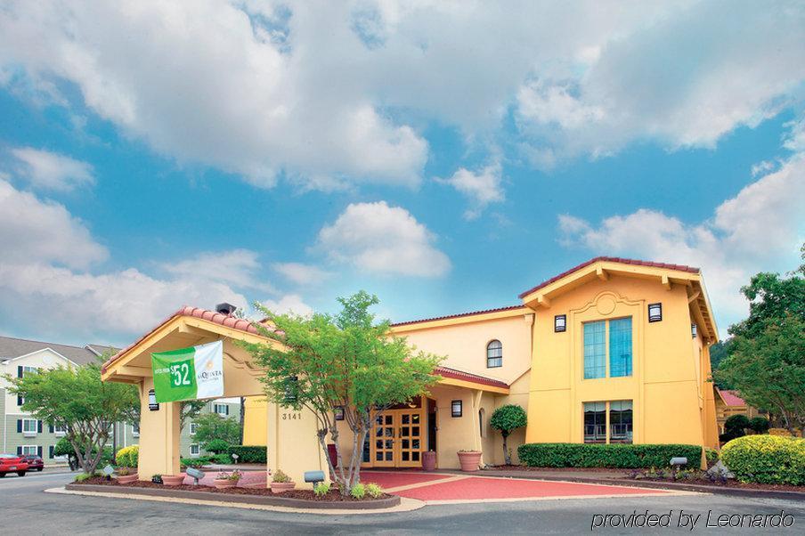 La Quinta By Wyndham Alabama Hotel